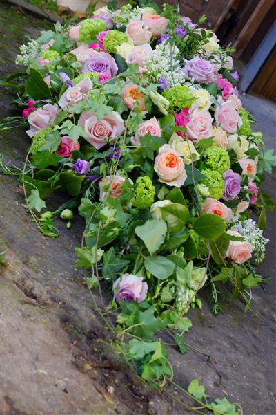 Margaret Raymond Florist Garden Rose Casket Spray
