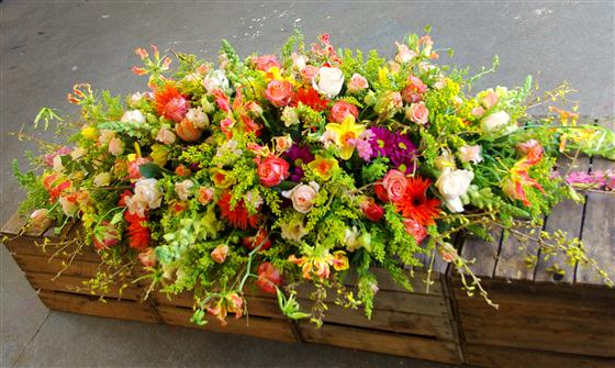 RISING SUN CASKET SPRAY