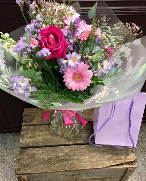 Margaret Raymond Florist Amore Bouquet