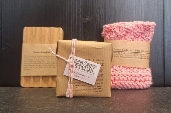 Soap Hamper with Handmade Flannel & Wooden Dish - Image 3