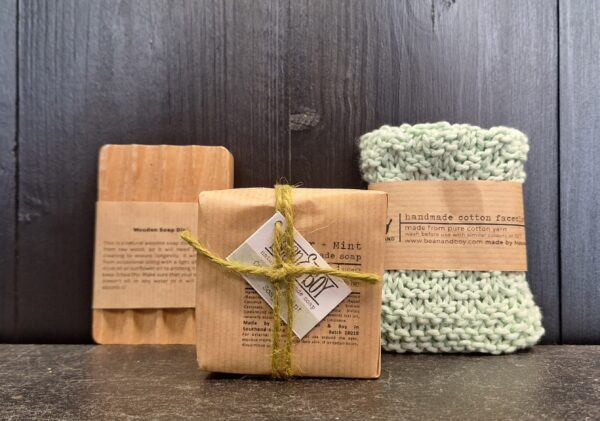 Soap Hamper with Handmade Flannel & Wooden Dish - Image 4